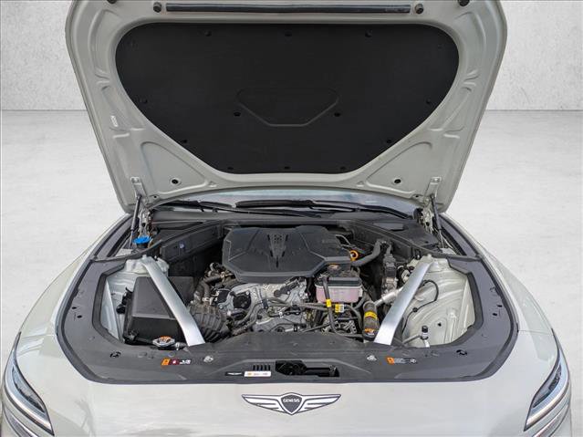 Used 2025 Genesis G70 2.5T image 27