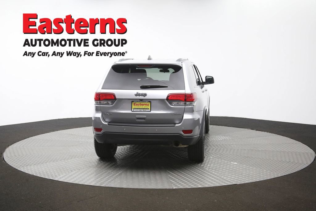 Used 2021 Jeep Grand Cherokee Laredo AWD/4WD image 36