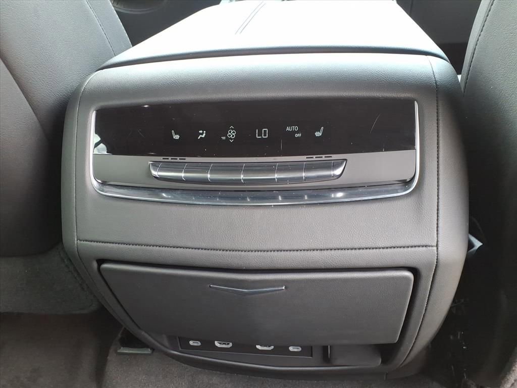 Used 2024 Cadillac Escalade Sport w/ LPO, ONYX Package AWD/4WD image 15