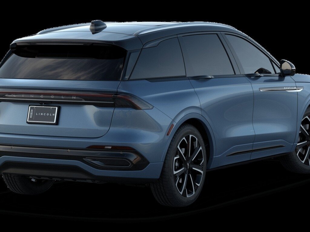 New 2026 Lincoln Nautilus Reserve image 25