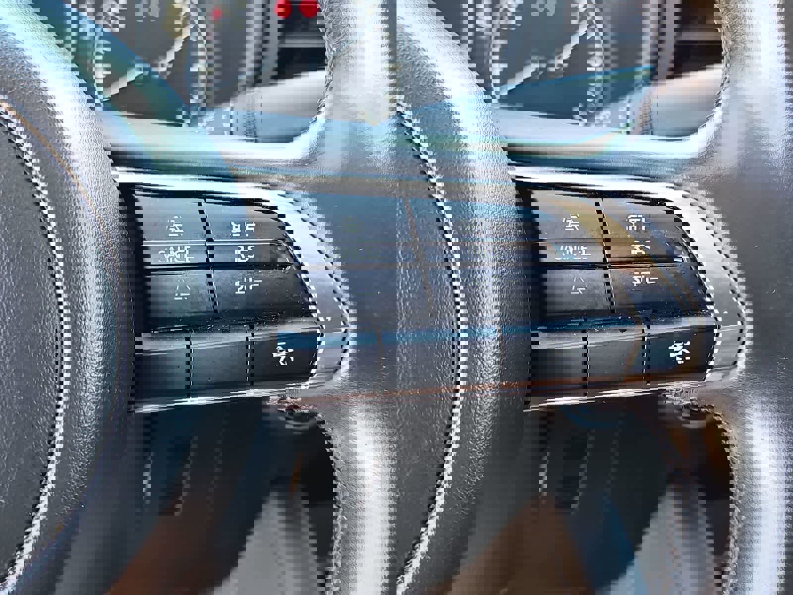 Used 2024 MAZDA MAZDA3 s image 24