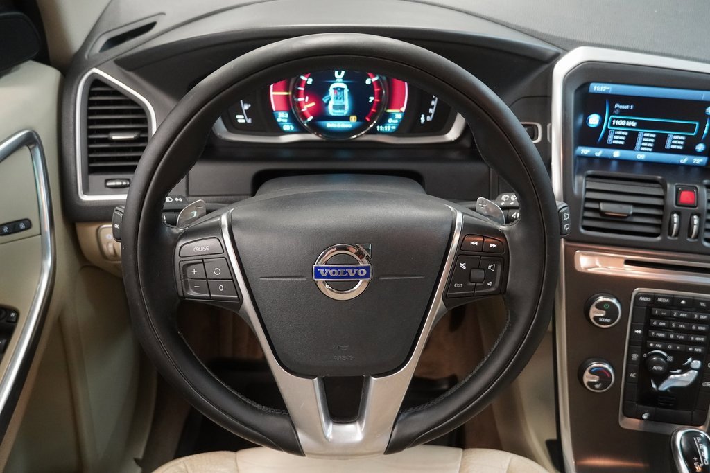 Used 2014 Volvo XC60 T6 image 10