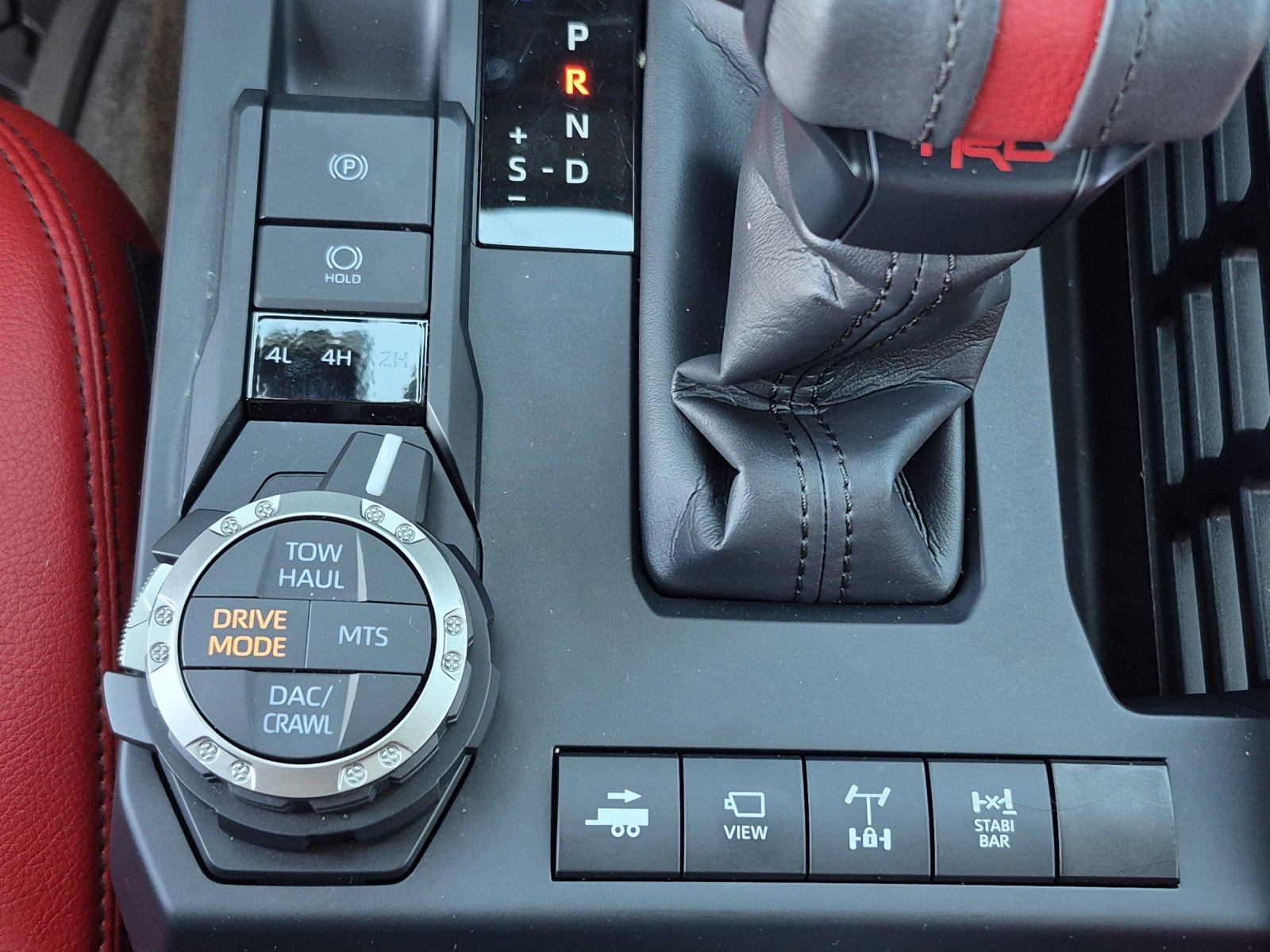 Certified 2025 Toyota Tacoma TRD Pro AWD/4WD image 36