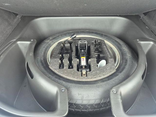 Used 2019 Jeep Grand Cherokee Limited image 17