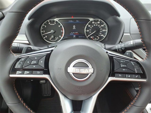 New 2025 Nissan Altima 2.5 SR image 11