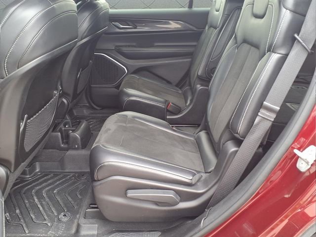 Used 2021 Jeep Grand Cherokee L Laredo image 13