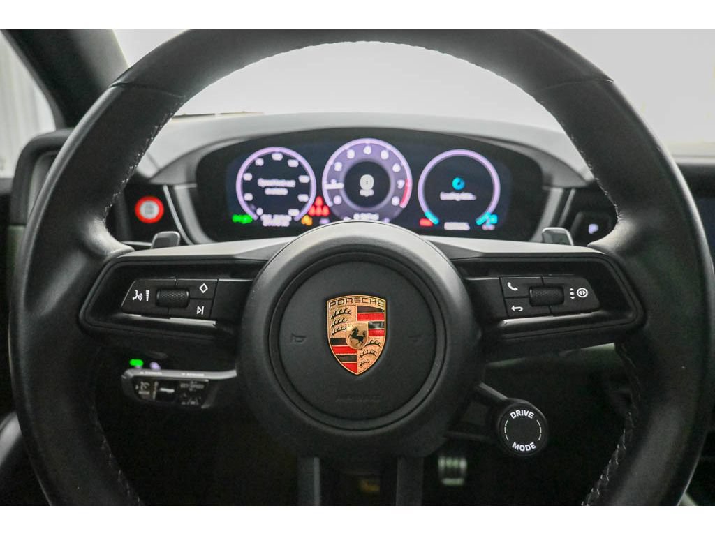 Used 2024 Porsche Cayenne S AWD/4WD image 14
