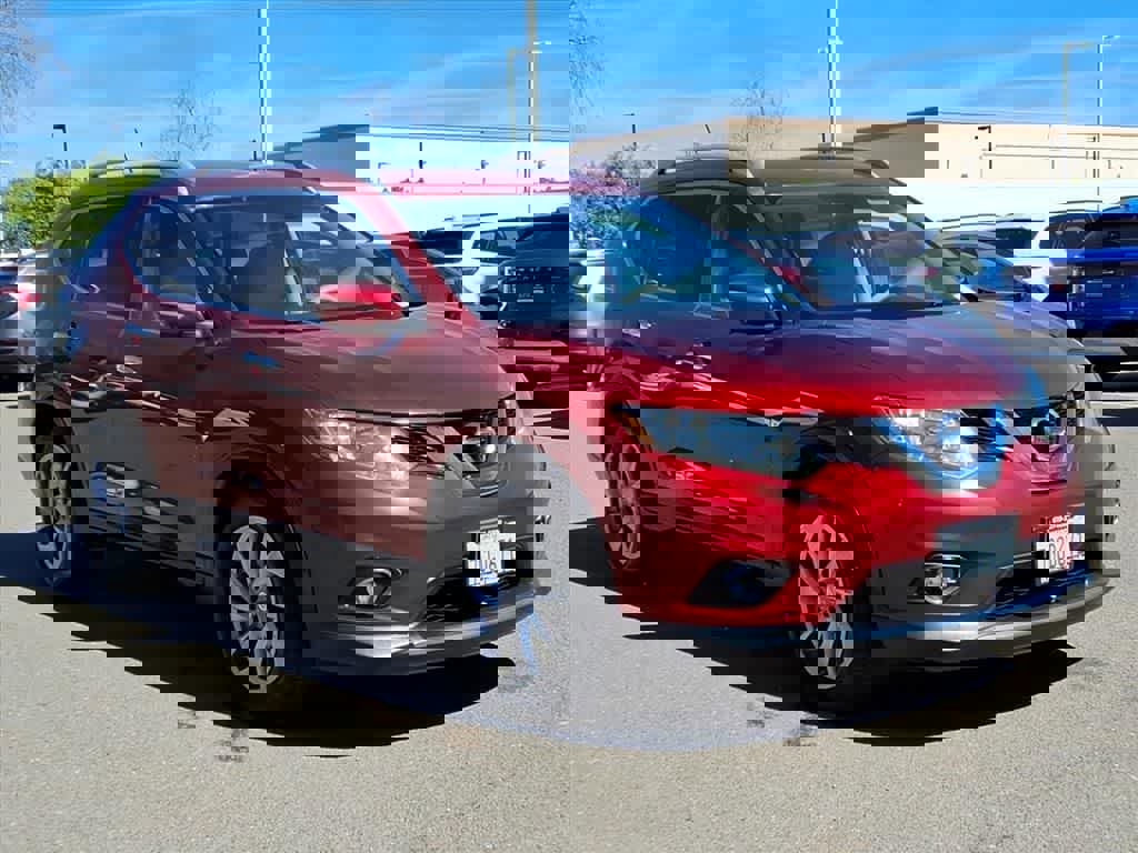 Used 2014 Nissan Rogue SL image 3