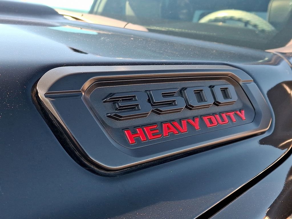 Used 2020 RAM 3500 Limited image 32