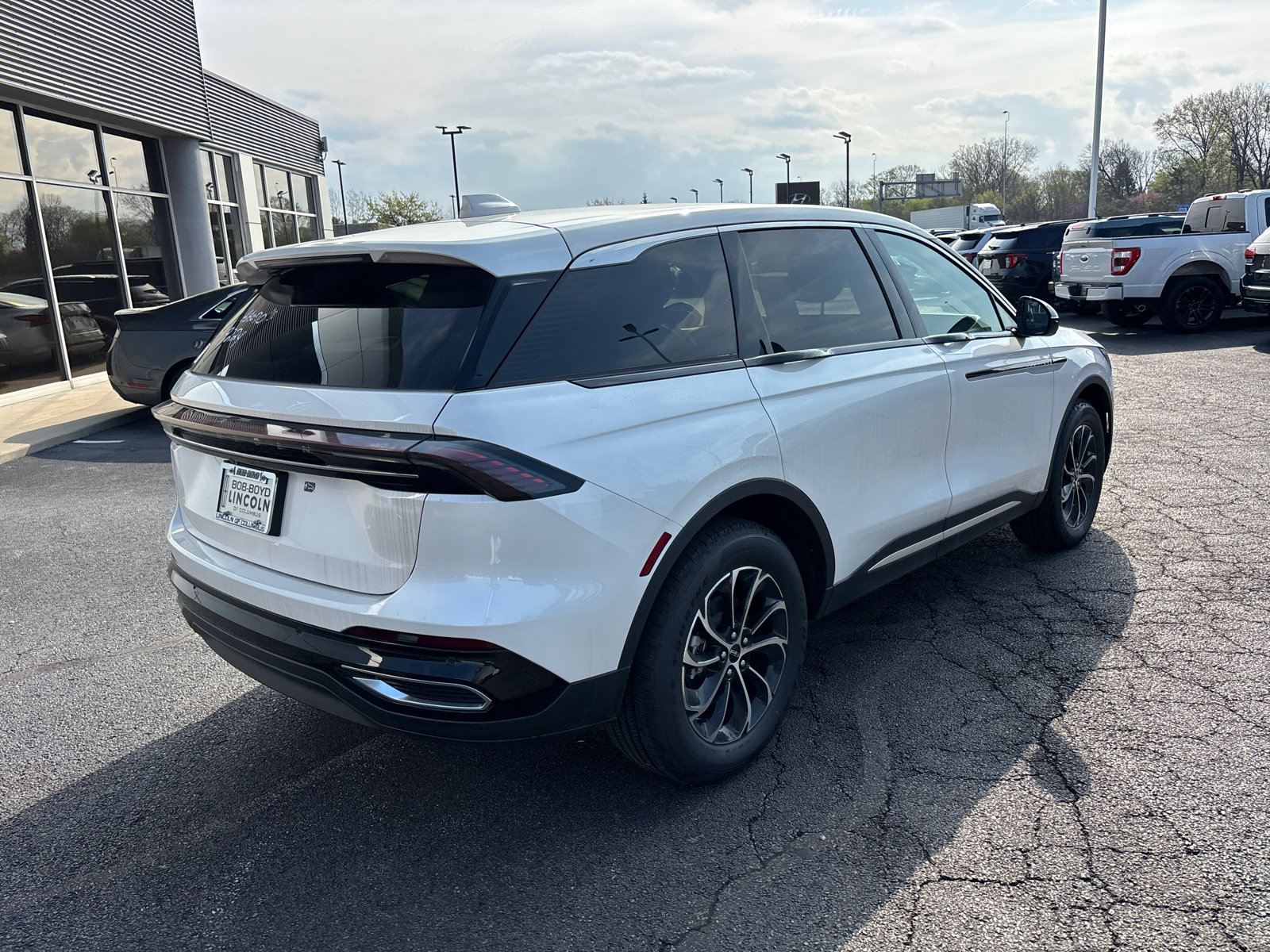 New 2026 Lincoln Nautilus Premier AWD/4WD image 7
