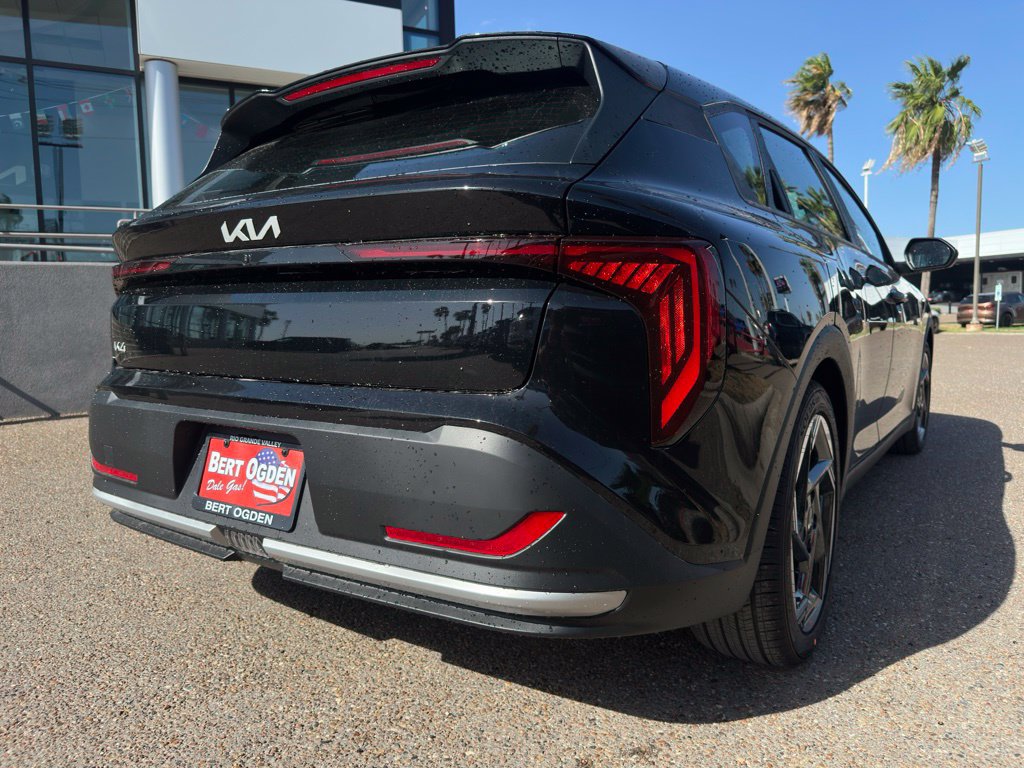 New 2026 Kia K4 EX FWD image 4