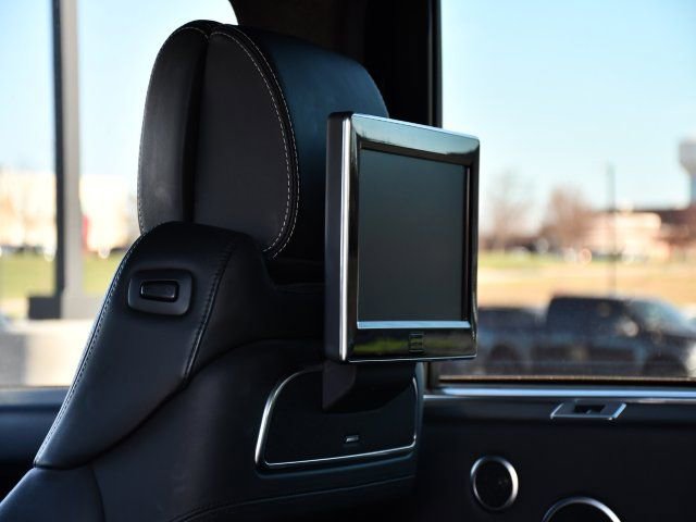 Used 2014 Land Rover Range Rover Long Wheelbase Autobiography image 17