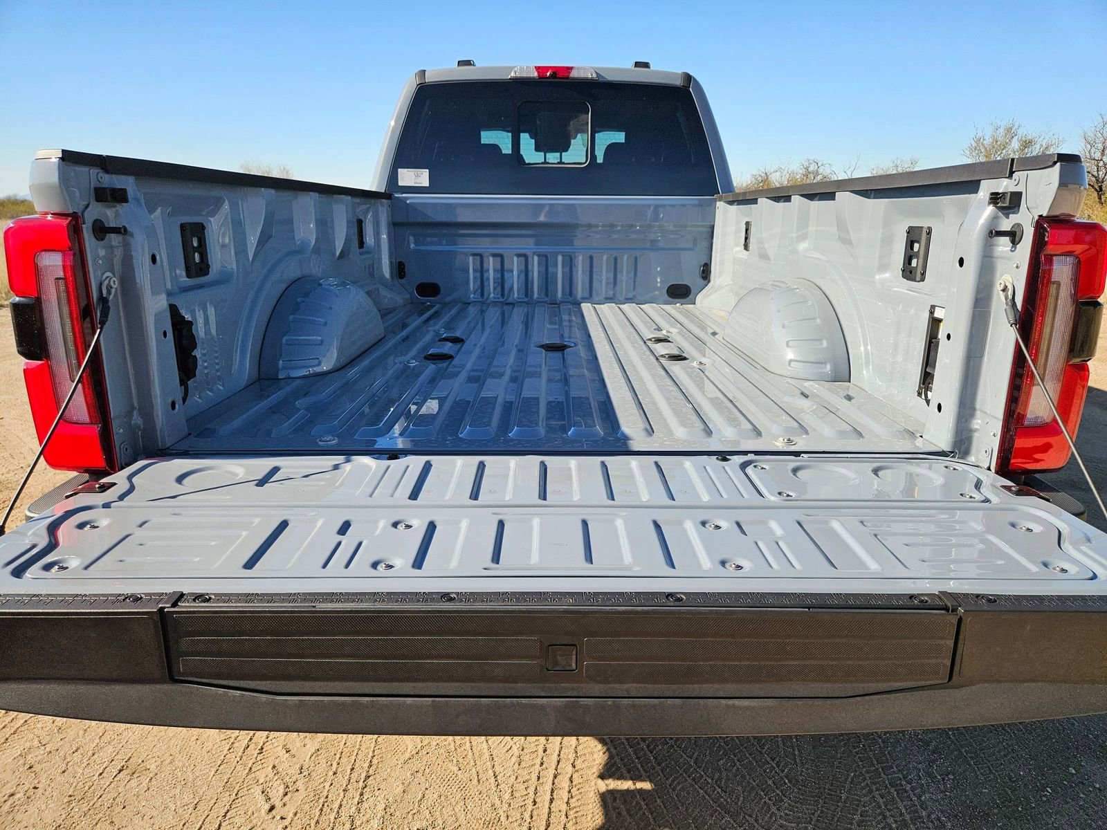 New 2026 Ford F350 Platinum w/ Platinum Plus Package image 7