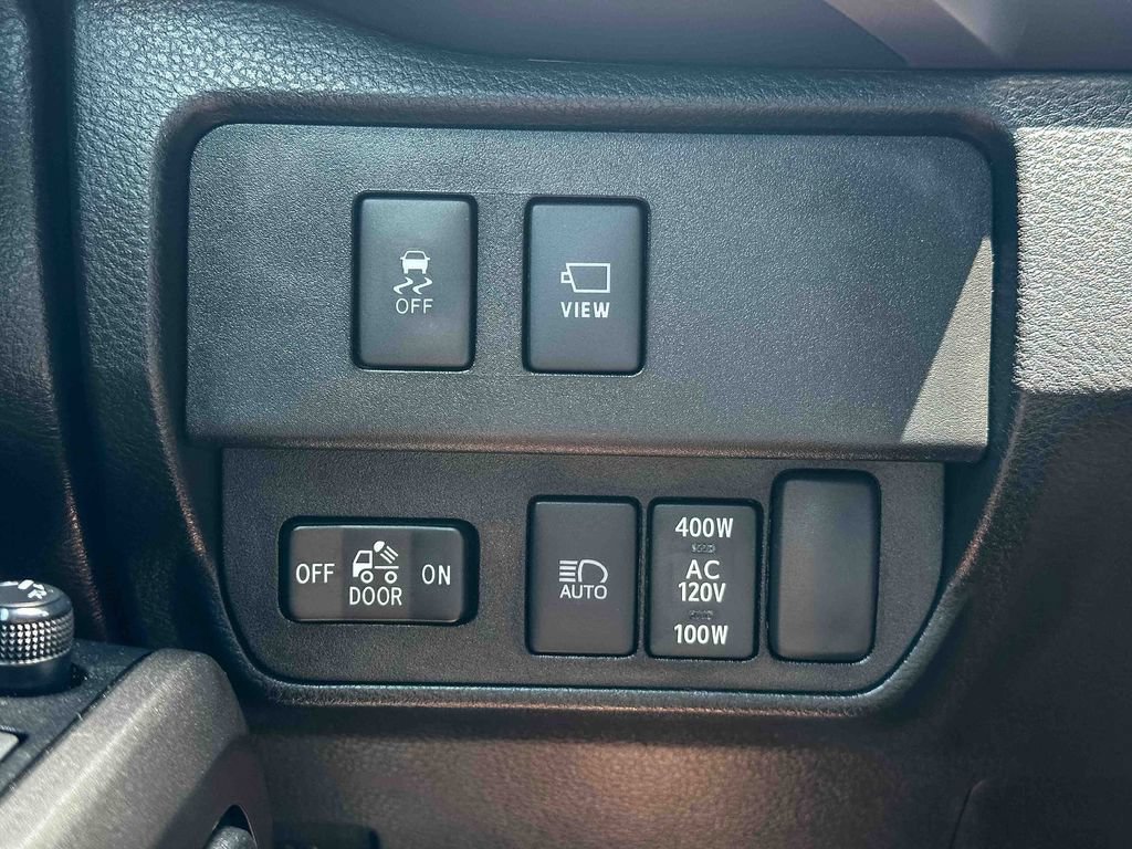 Used 2022 Toyota Tacoma Limited w/ Nightshade Package AWD/4WD image 34