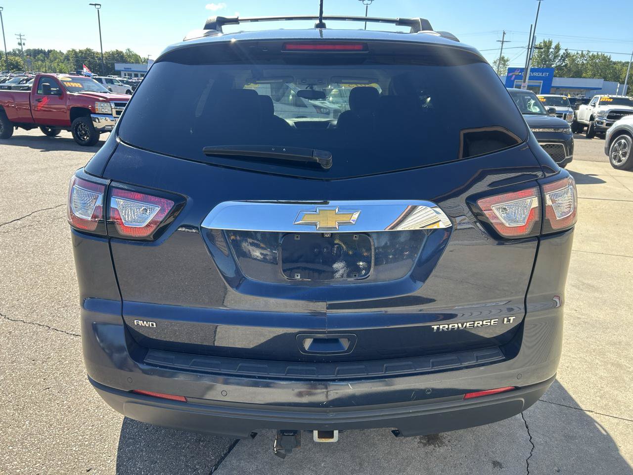 Used 2015 Chevrolet Traverse LT w/ Style and Technology Package AWD/4WD image 6