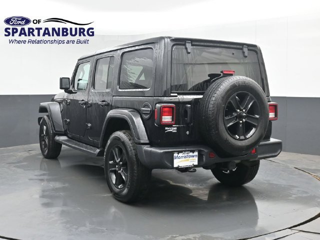 Used 2020 Jeep Wrangler Unlimited Sahara AWD/4WD image 8