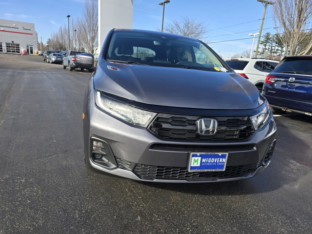 Used 2025 Honda Odyssey Touring image 9