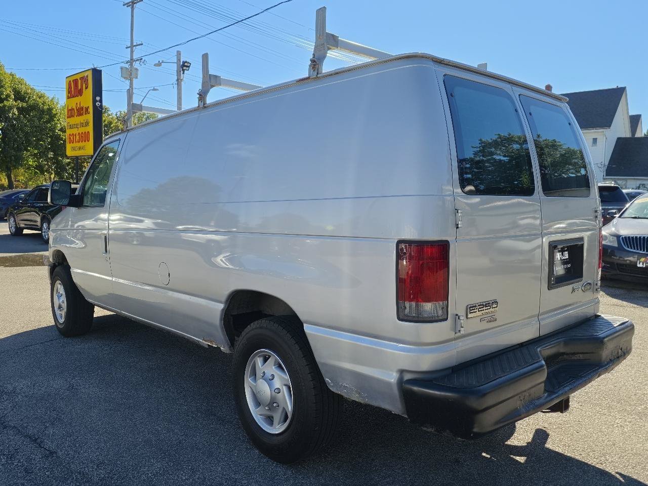 Used 2012 Ford E-250 and Econoline 250 w/ PWR Group RWD image 7