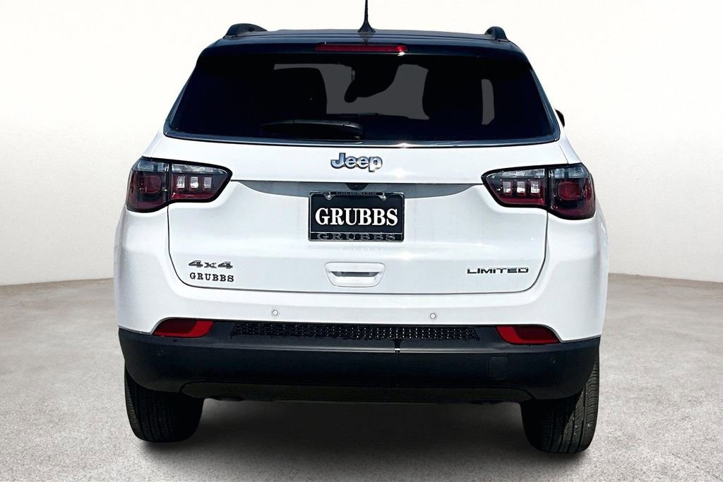 Used 2025 Jeep Compass Limited image 6