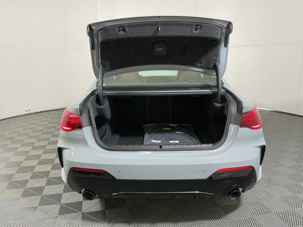 Certified 2025 BMW 430i Coupe w/ M Sport Package RWD image 27