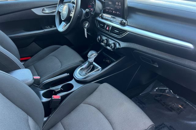 Certified 2024 Kia Forte LXS FWD image 19