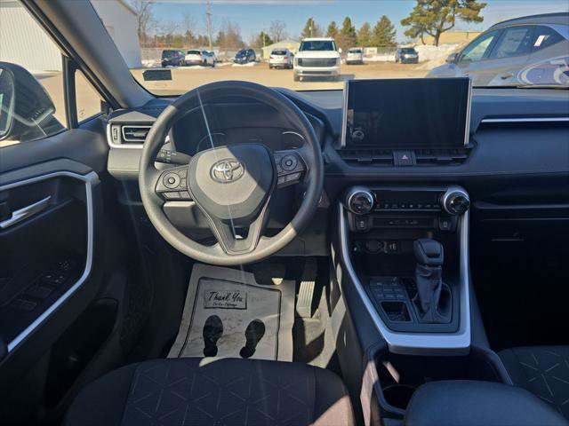 Certified 2025 Toyota RAV4 XLE AWD/4WD image 15