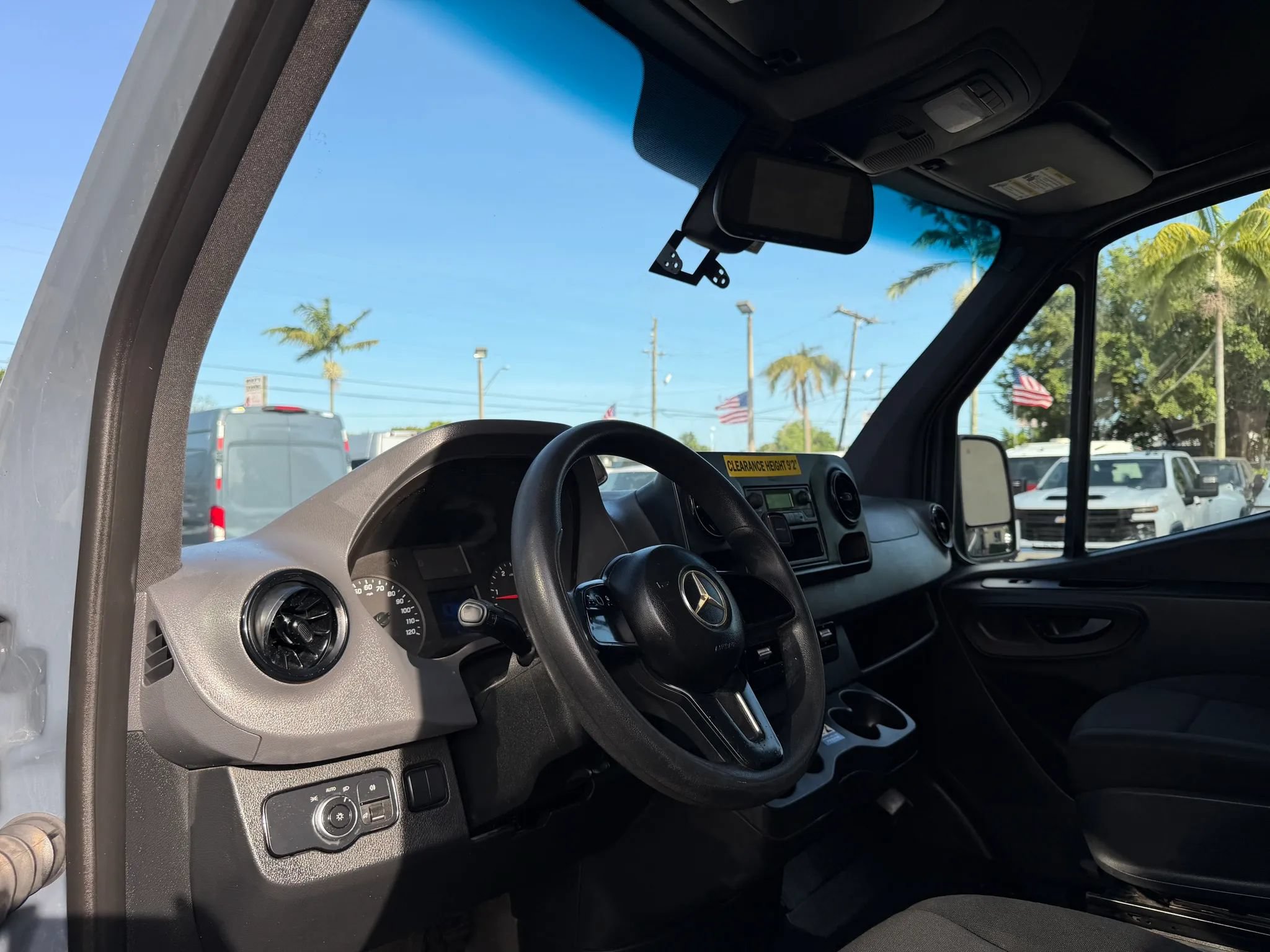 Used 2019 Mercedes-Benz Sprinter 170 image 13