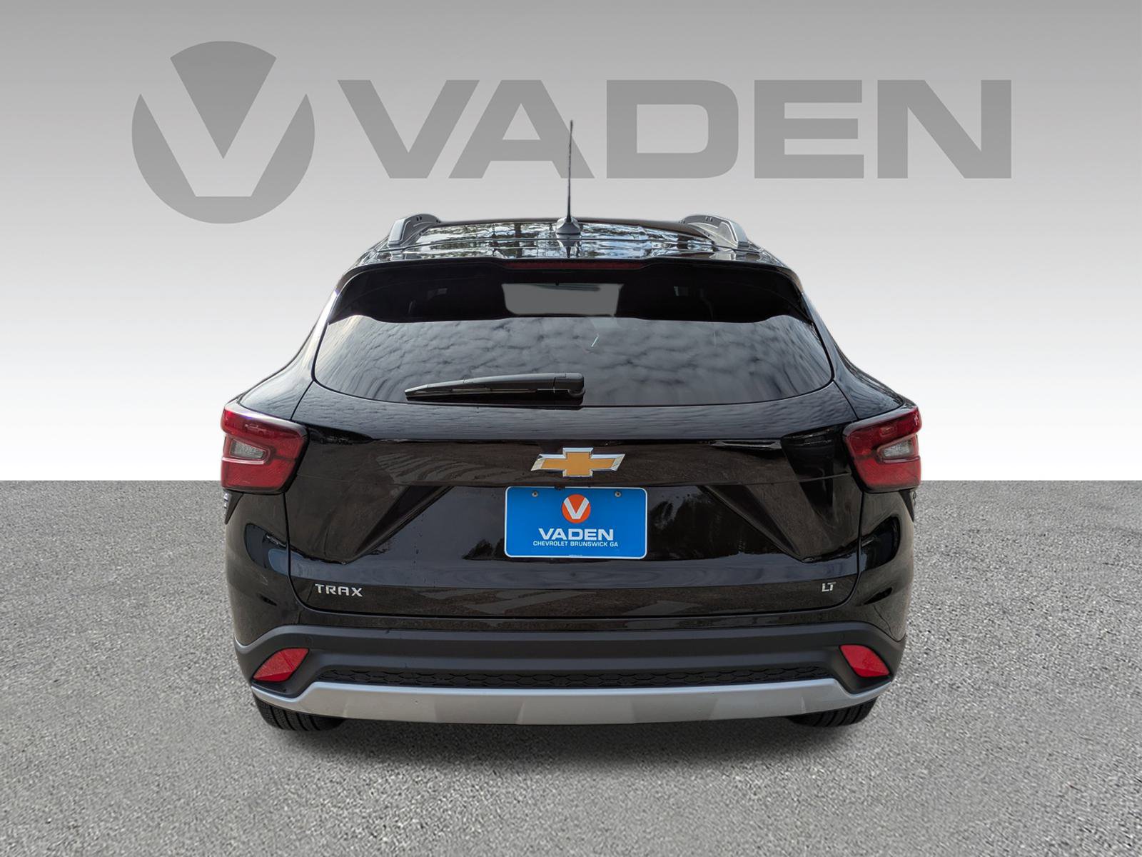 New 2025 Chevrolet Trax LT w/ Driver Confidence Package image 24