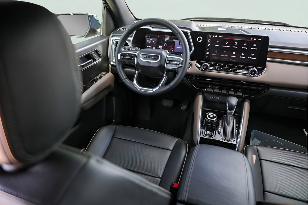 Used 2023 GMC Canyon Denali AWD/4WD image 28