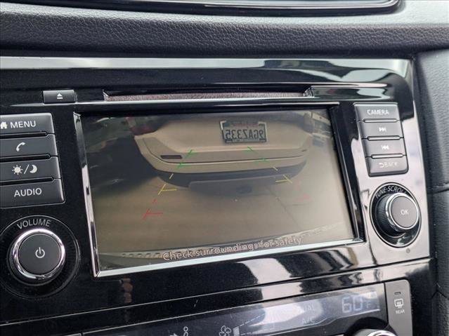 Used 2018 Nissan Rogue SV FWD image 13