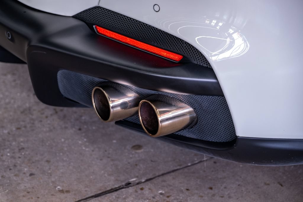 Used 2023 Ferrari Portofino M RWD image 9