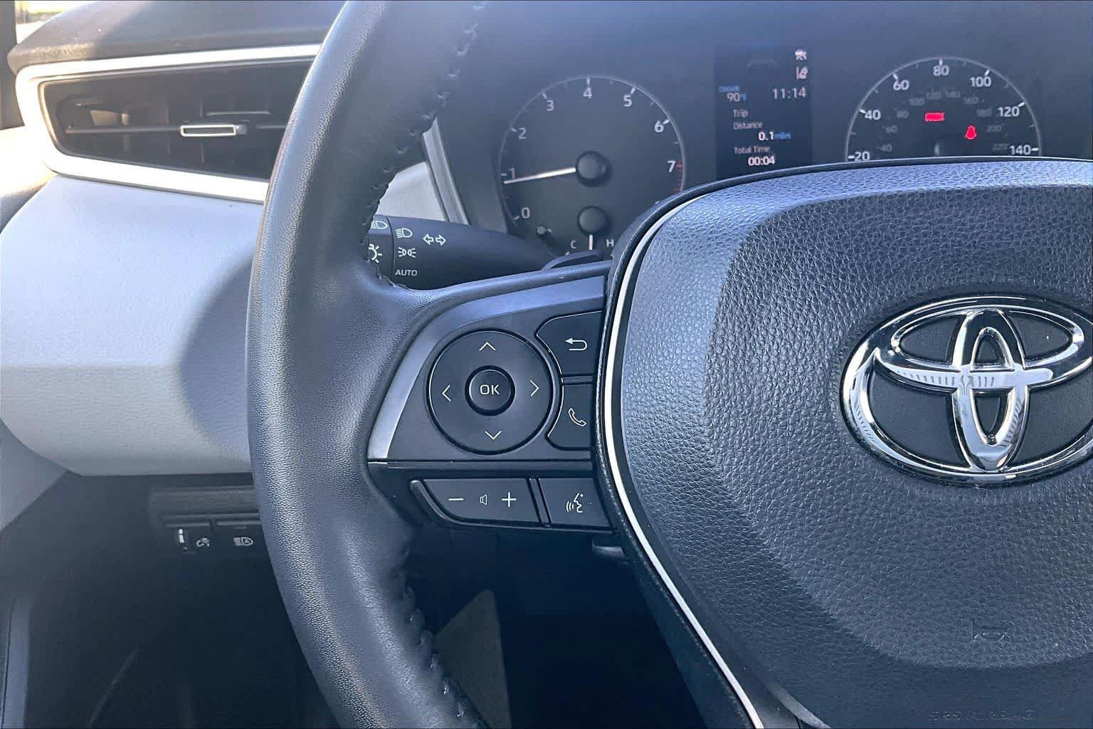 Used 2023 Toyota Corolla SE FWD image 23