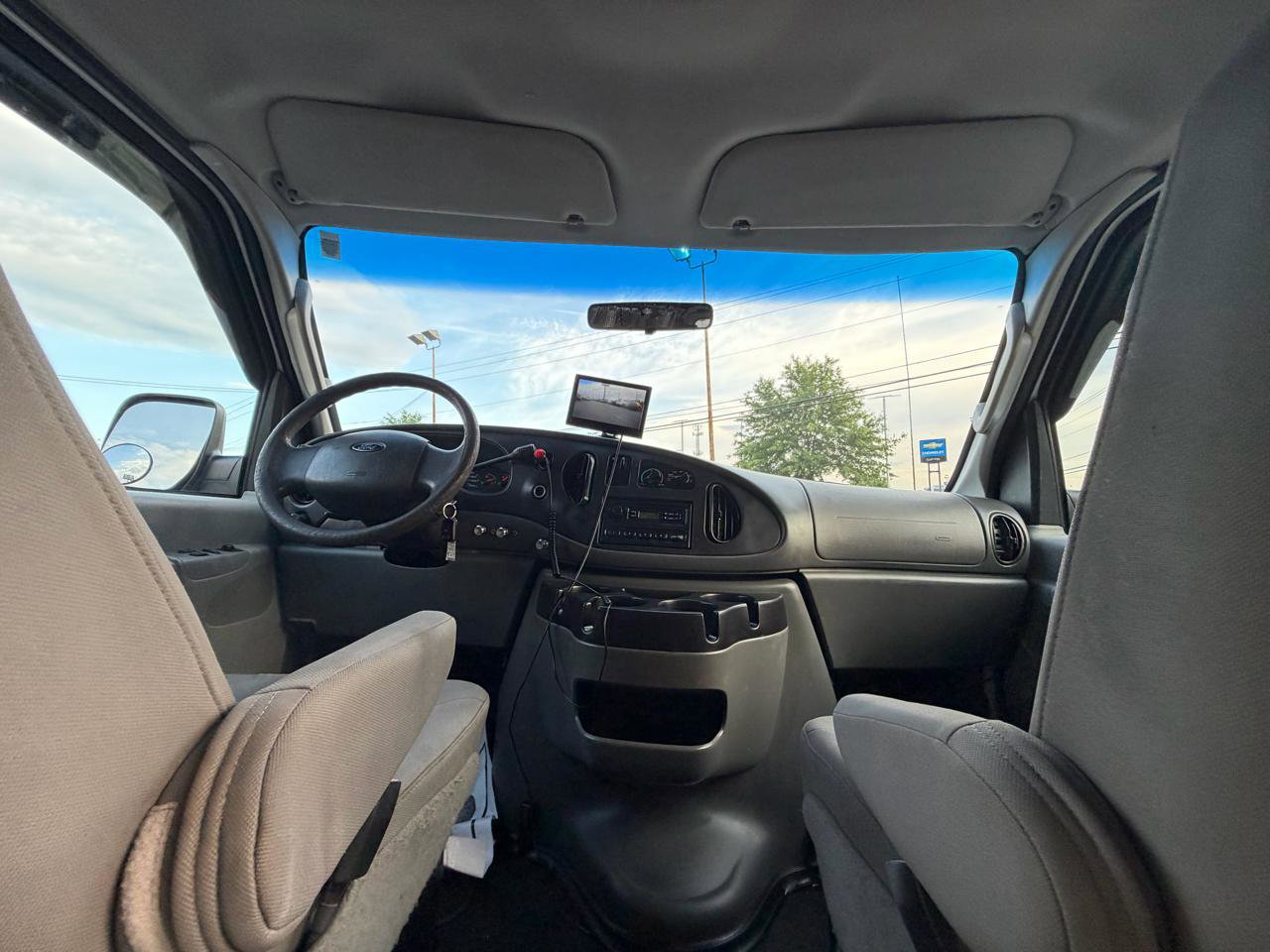 Used 2007 Ford E-250 and Econoline 250 RWD image 33