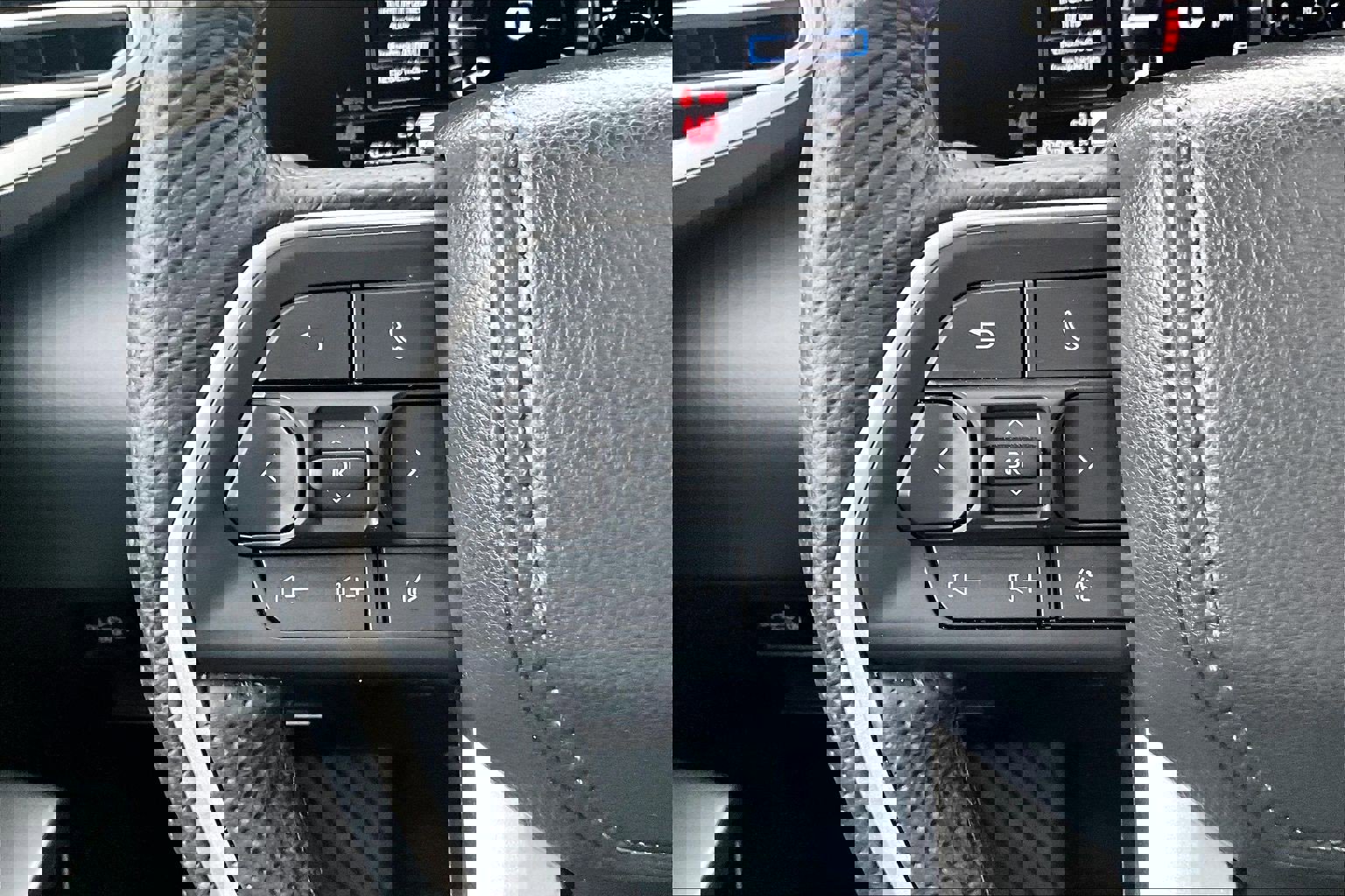 Used 2025 Toyota Tundra Platinum image 17