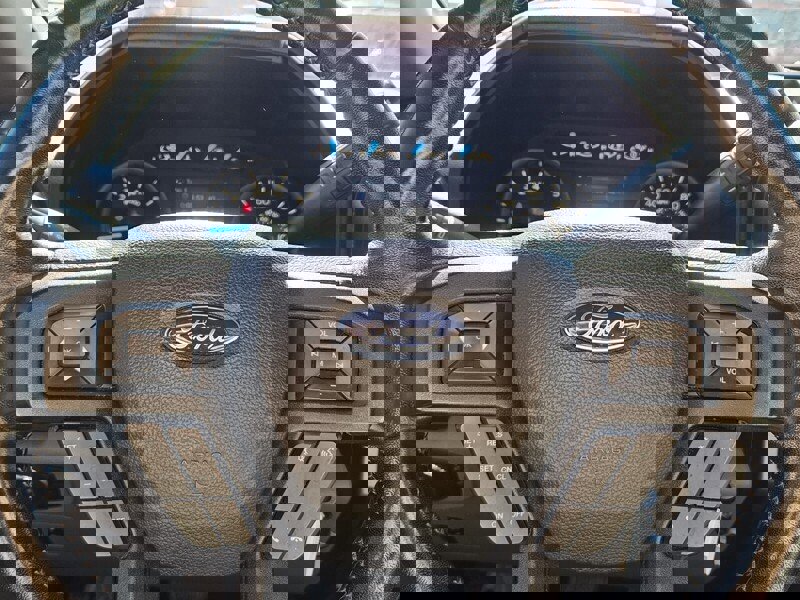 Used 2017 Ford F150 XLT w/ Equipment Group 302A Luxury image 22