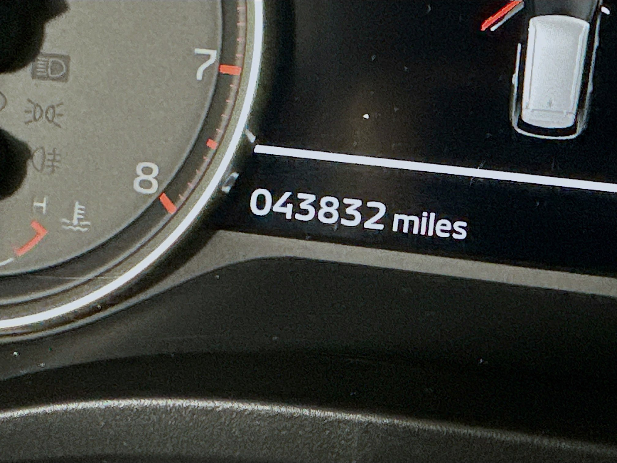 Used 2024 Mitsubishi Outlander SE image 18