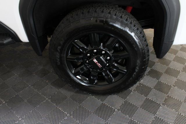 Used 2024 GMC Sierra 2500 AT4 w/ AT4 Premium Plus Package image 24