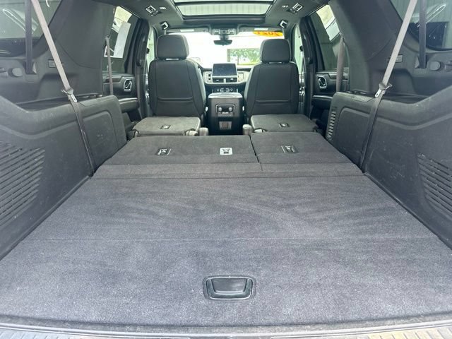 Used 2021 Chevrolet Suburban Premier w/ Premium Package AWD/4WD image 59
