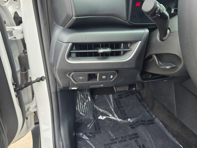 Used 2025 Kia K4 LXS FWD image 27