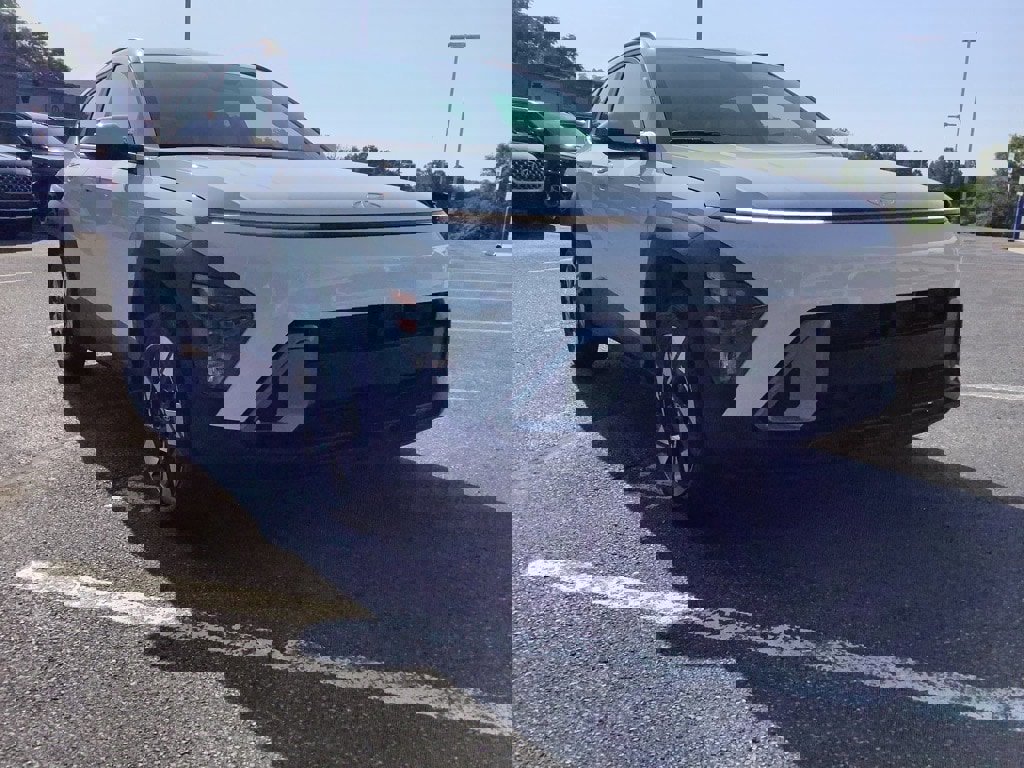 Used 2025 Hyundai Kona SEL