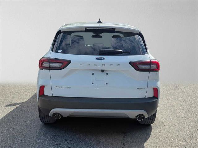 Used 2025 Ford Escape Active AWD/4WD image 4