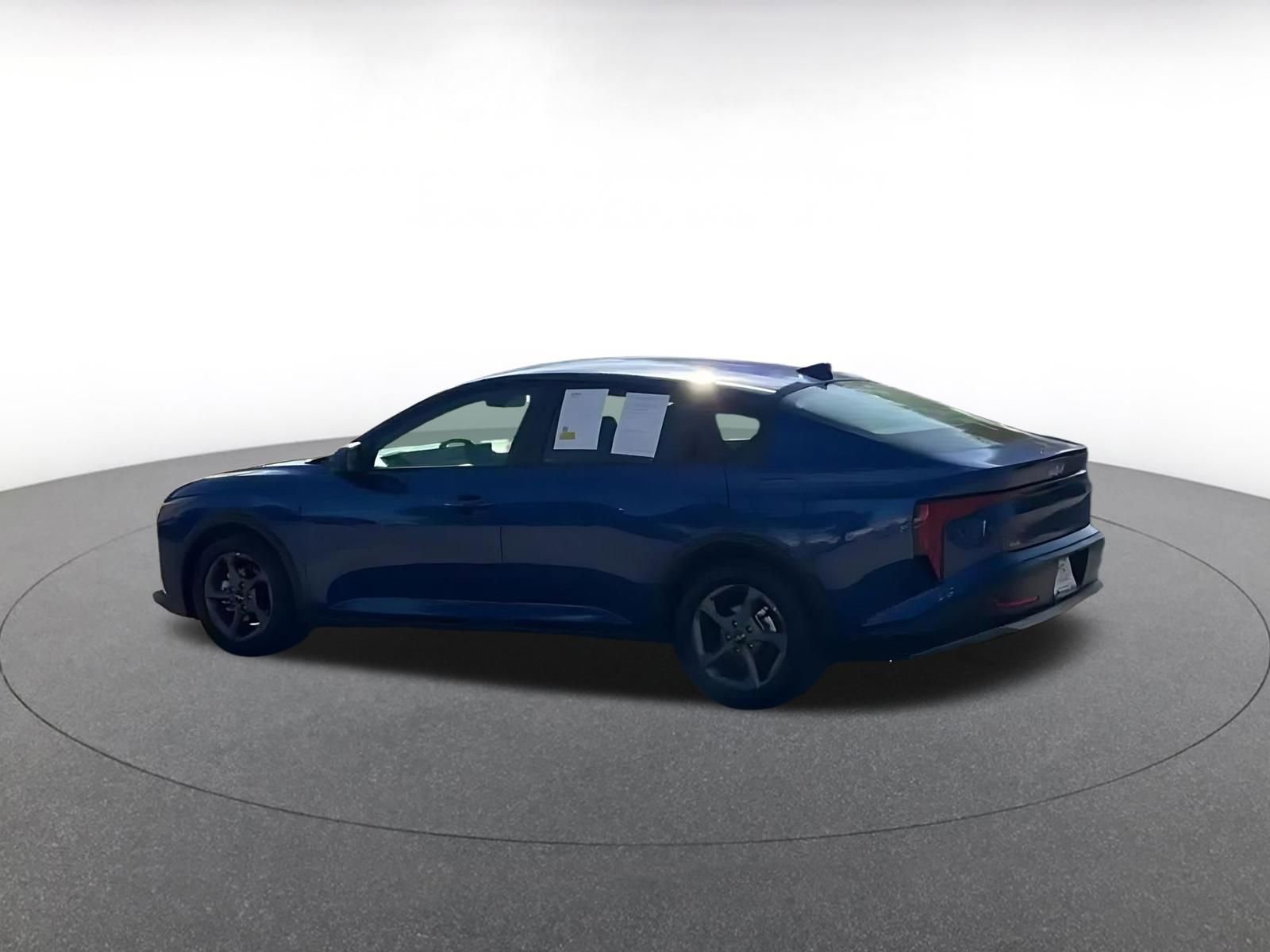 Used 2025 Kia K4 FWD image 10