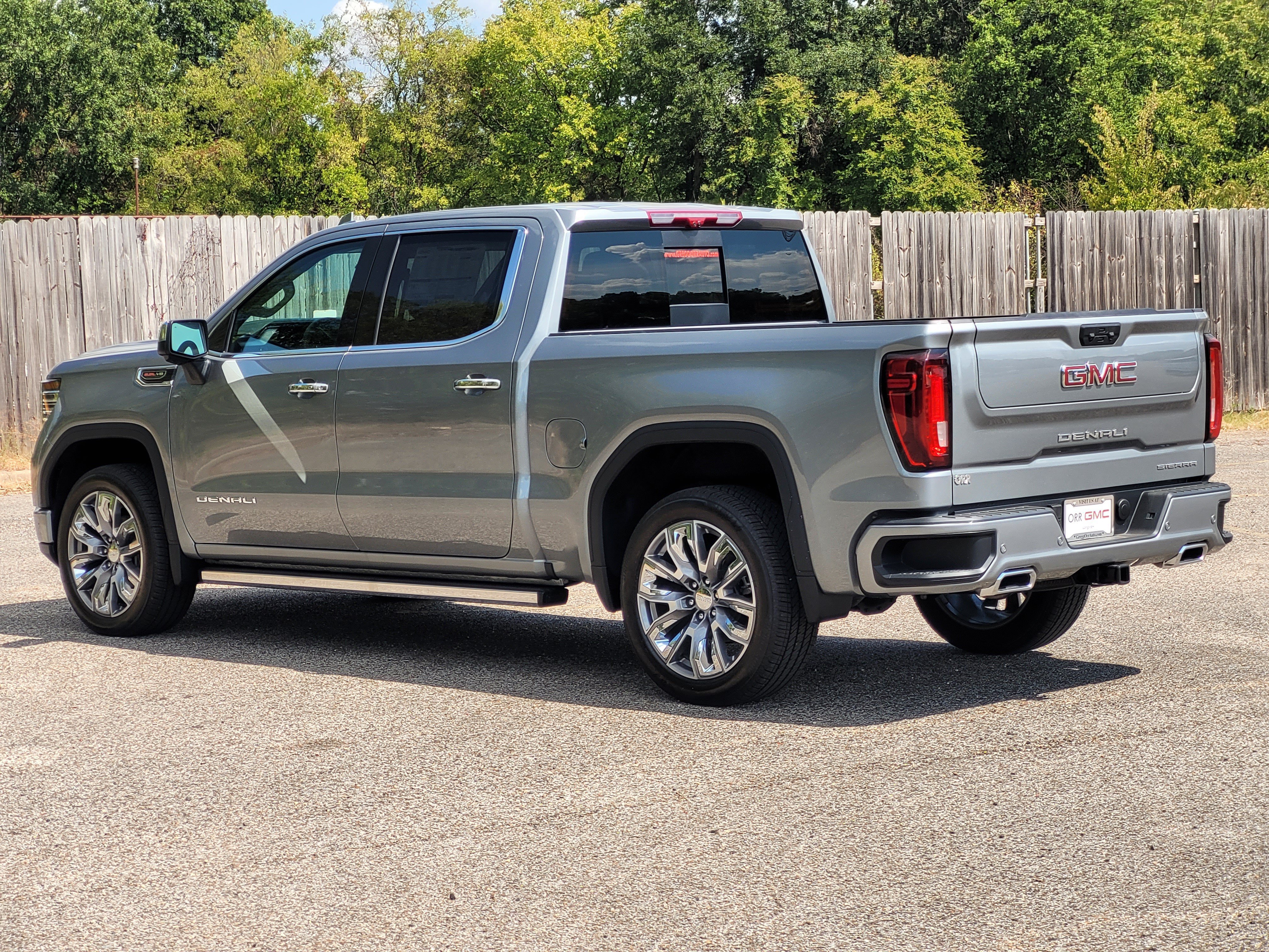 New 2026 GMC Sierra 1500 Denali w/ Denali Reserve Package AWD/4WD image 6