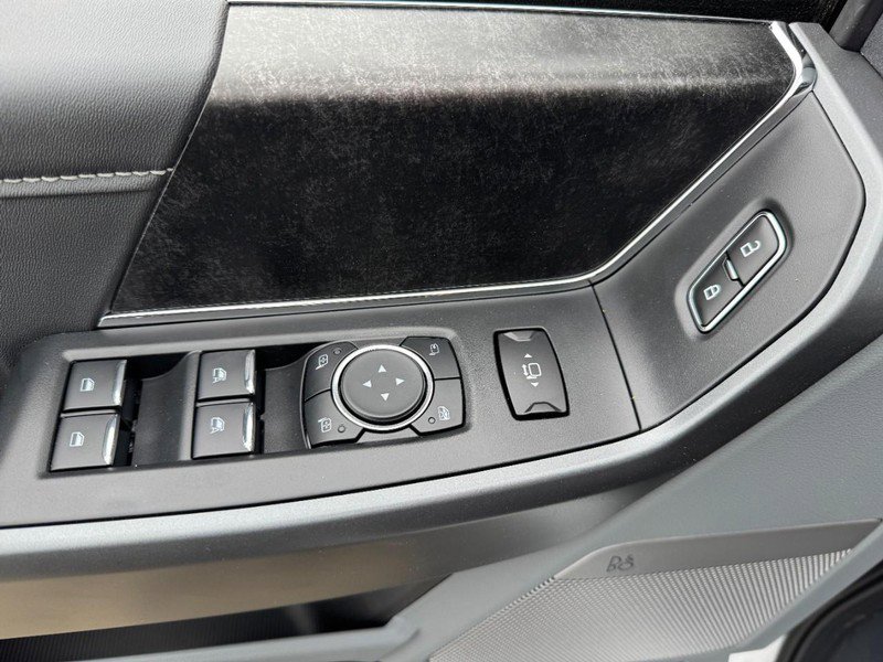 New 2026 Ford F250 XLT w/ XLT Premium Package image 15