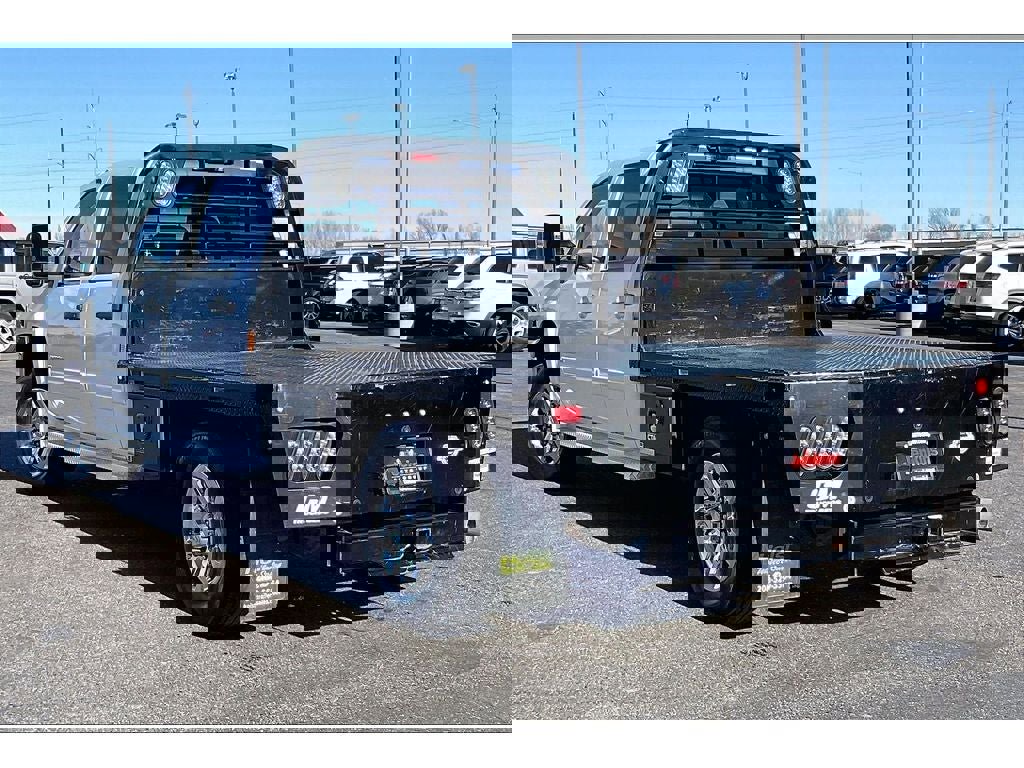 Used 2013 Chevrolet Silverado 3500 LT image 13