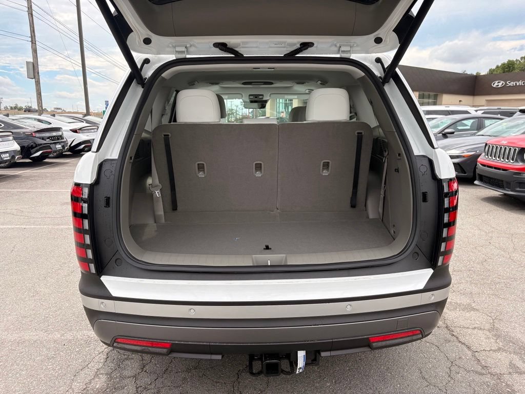 New 2026 Hyundai Palisade SEL Premium w/ Tow & Go Package FWD image 7