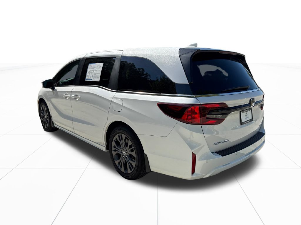 Certified 2026 Honda Odyssey Touring image 6