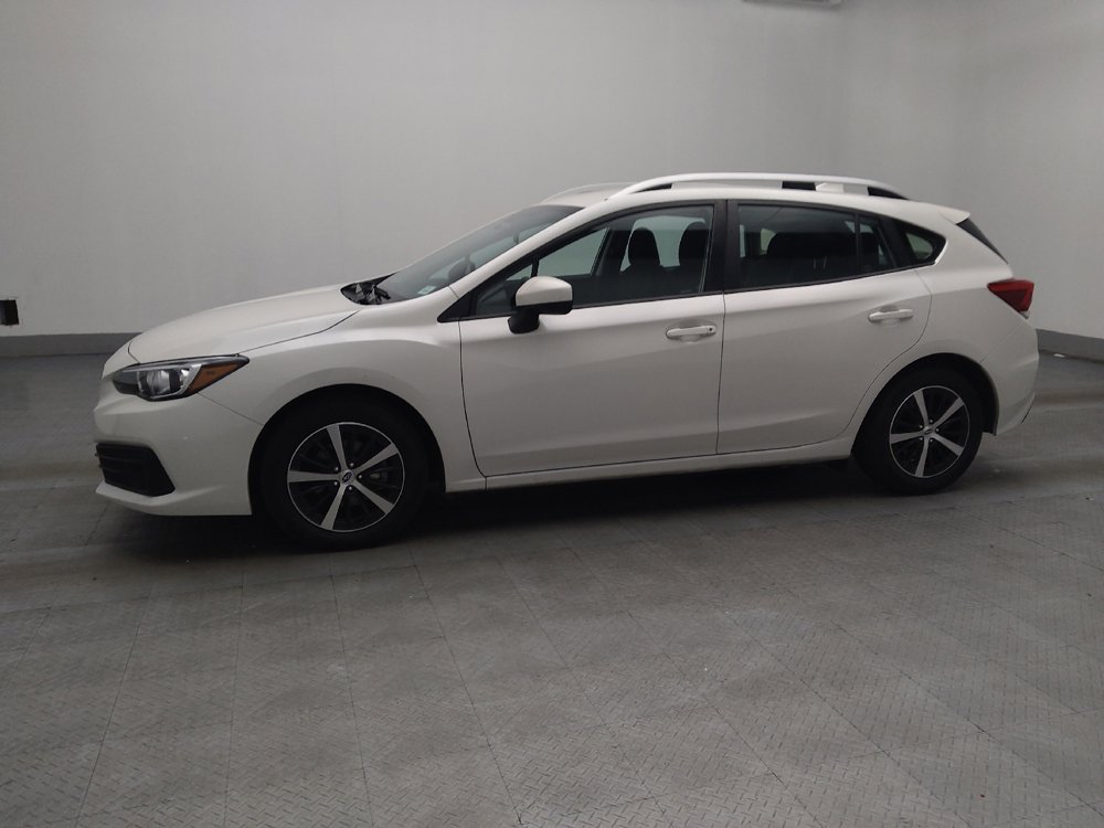 Used 2023 Subaru Impreza Premium image 2