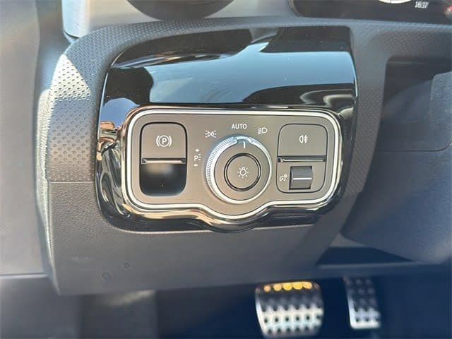 New 2026 Mercedes-Benz CLA 250 4MATIC image 22
