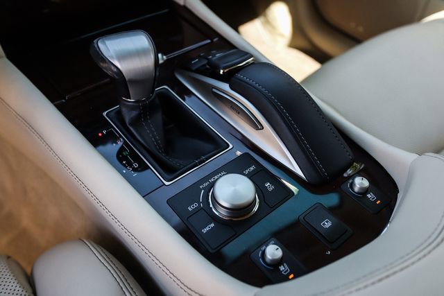 Used 2016 Lexus LS 460 L AWD/4WD image 25